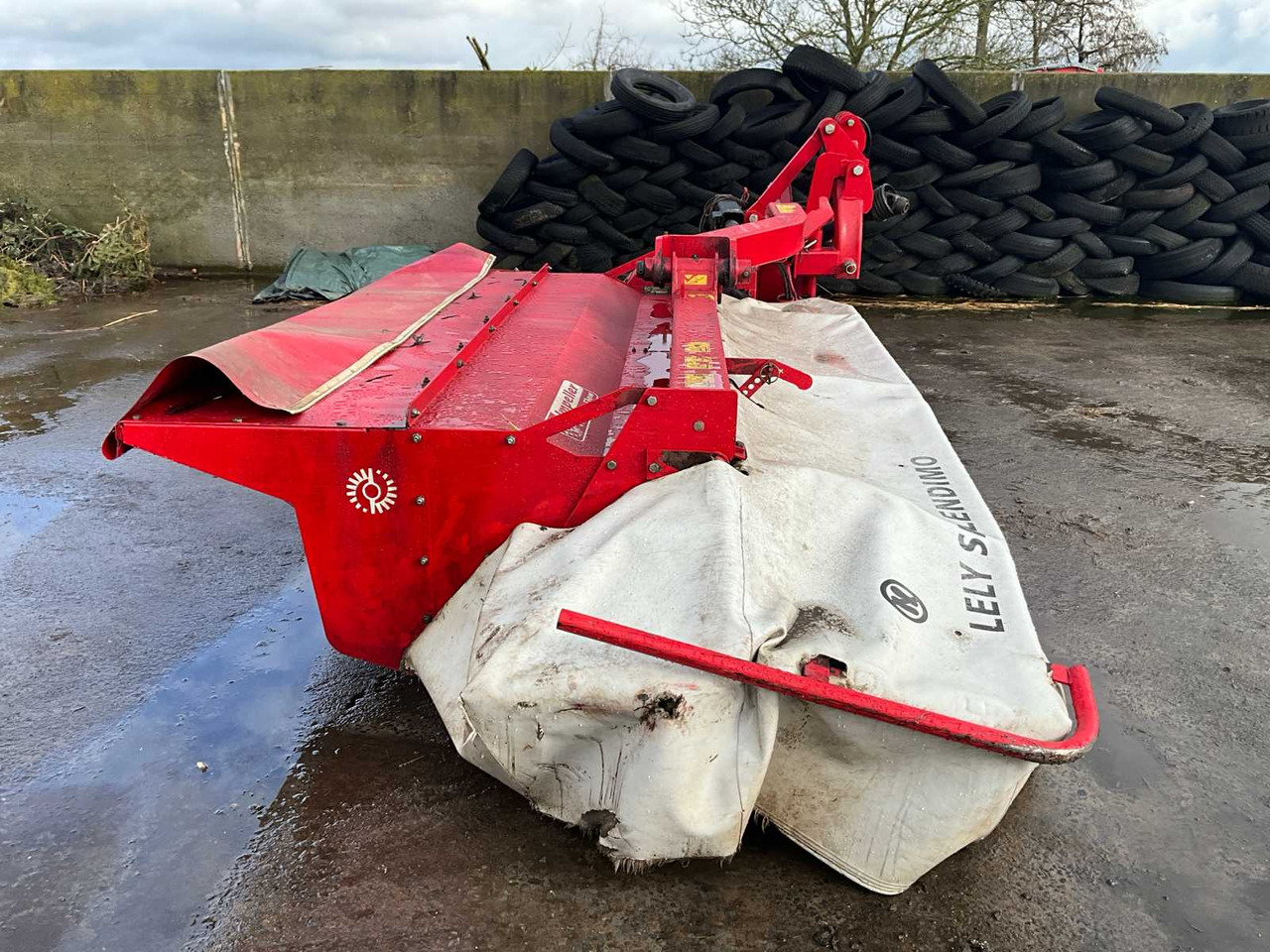 Lely Splendimo 280 MC - Malčer: slika Lely Splendimo 280 MC - Malčer Lely Splendimo 280 MC - Malčer: slika Lely Splendimo 280 MC - Malčer