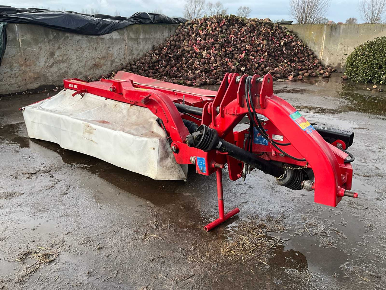 Lely Splendimo 280 MC - Malčer: slika Lely Splendimo 280 MC - Malčer Lely Splendimo 280 MC - Malčer: slika Lely Splendimo 280 MC - Malčer