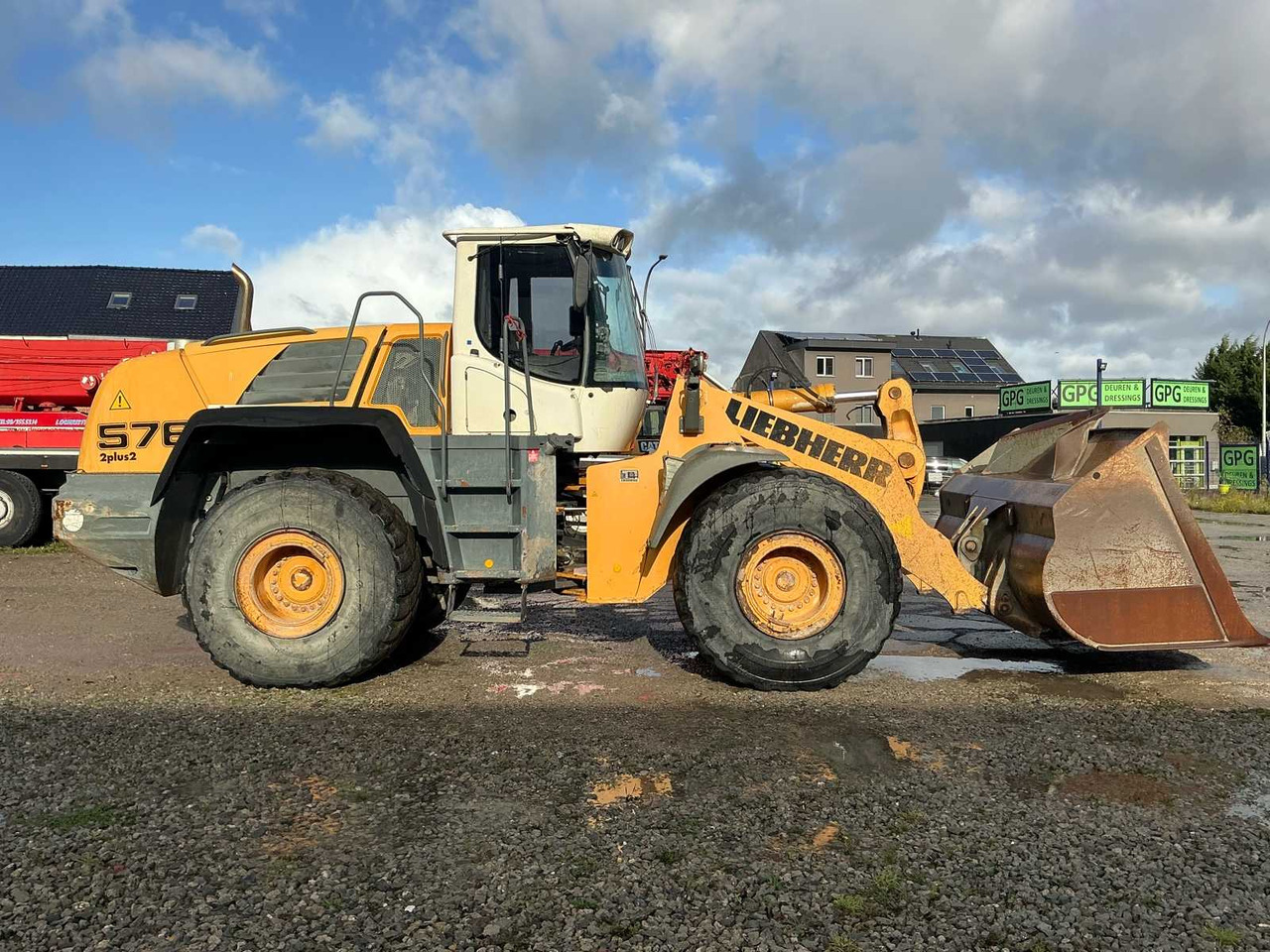 Liebherr L576 2plus2 - Utovarivač na kotačima: slika Liebherr L576 2plus2 - Utovarivač na kotačima Liebherr L576 2plus2 - Utovarivač na kotačima: slika Liebherr L576 2plus2 - Utovarivač na kotačima