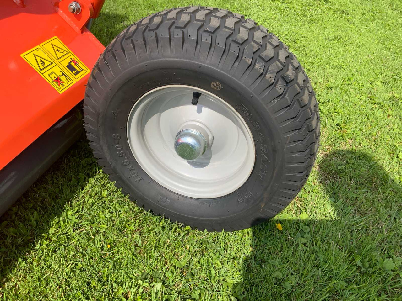 Loma Flailmower ATV120 - Malčer sa čekićima: slika Loma Flailmower ATV120 - Malčer sa čekićima Loma Flailmower ATV120 - Malčer sa čekićima: slika Loma Flailmower ATV120 - Malčer sa čekićima