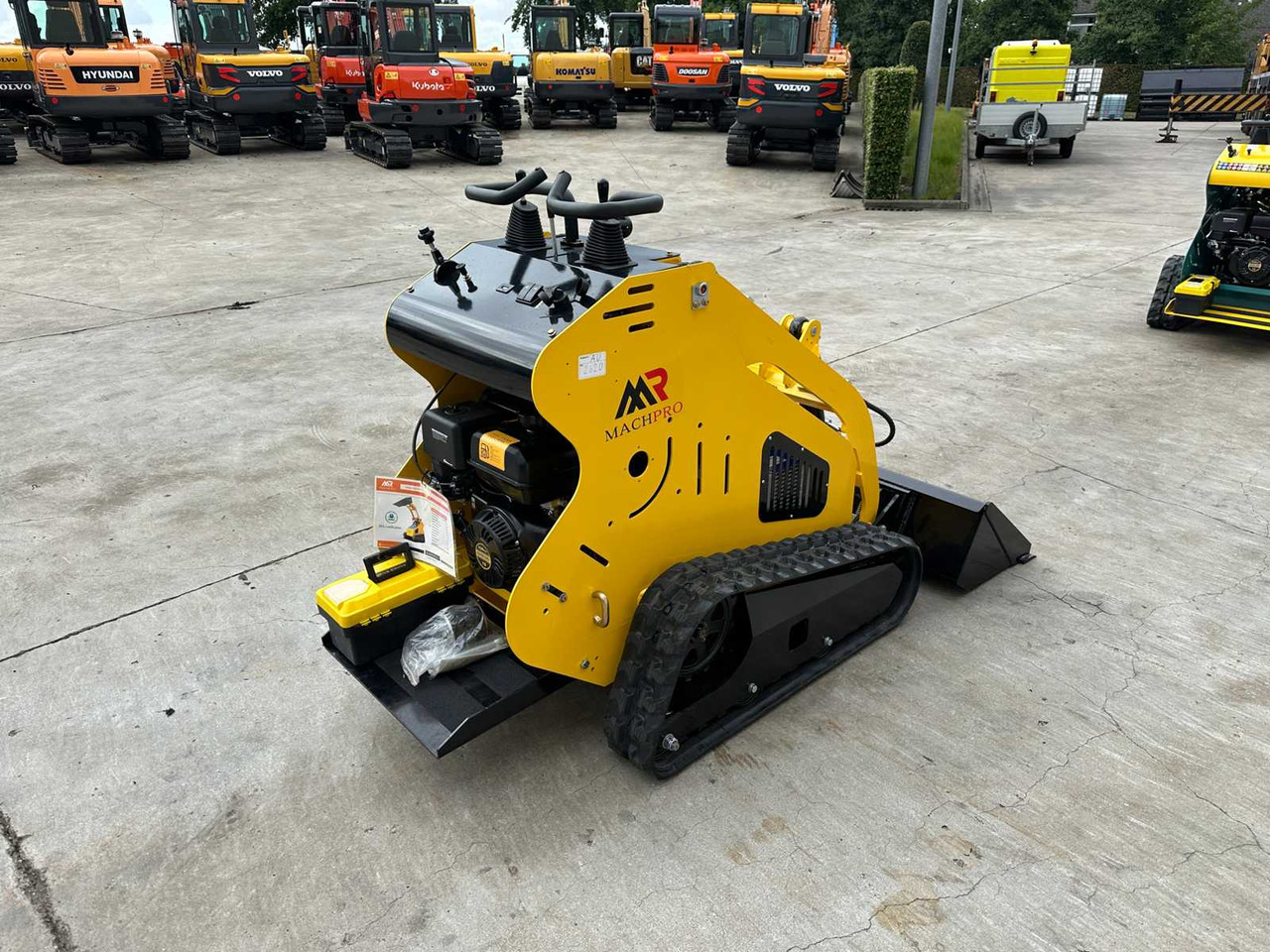 MACHPRO - 2025 - MP-S300 - SKID STEER LOADER - Kompaktni utovarivač gusjeničar: slika MACHPRO - 2025 - MP-S300 - SKID STEER LOADER - Kompaktni utovarivač gusjeničar MACHPRO - 2025 - MP-S300 - SKID STEER LOADER - Kompaktni utovarivač gusjeničar: slika MACHPRO - 2025 - MP-S300 - SKID STEER LOADER - Kompaktni utovarivač gusjeničar