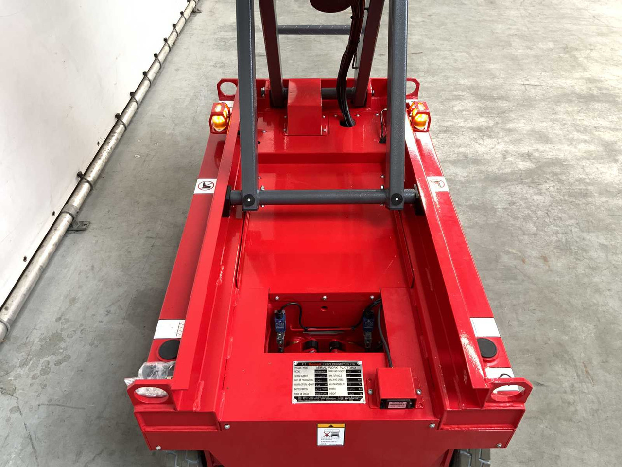 Podizna platforma MANTALL XE-60 MINI - SCISSOR LIFT AERIAL PLATFORM 6.4M 2024: slika Podizna platforma MANTALL XE-60 MINI - SCISSOR LIFT AERIAL PLATFORM 6.4M 2024 Podizna platforma MANTALL XE-60 MINI - SCISSOR LIFT AERIAL PLATFORM 6.4M 2024: slika Podizna platforma MANTALL XE-60 MINI - SCISSOR LIFT AERIAL PLATFORM 6.4M 2024