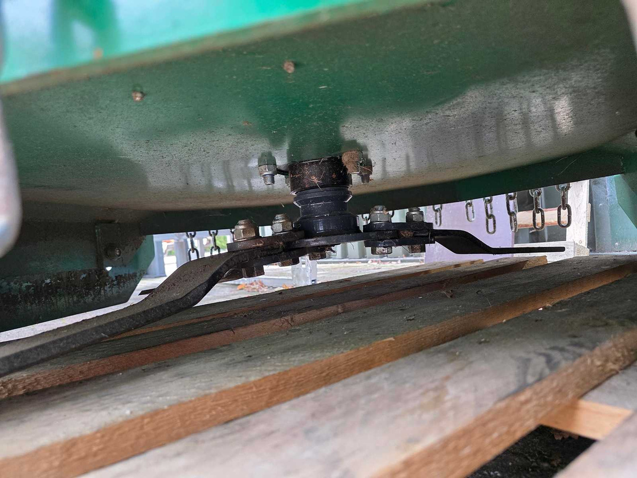 Maaidek 110 cm - Malčer sa čekićima: slika Maaidek 110 cm - Malčer sa čekićima Maaidek 110 cm - Malčer sa čekićima: slika Maaidek 110 cm - Malčer sa čekićima