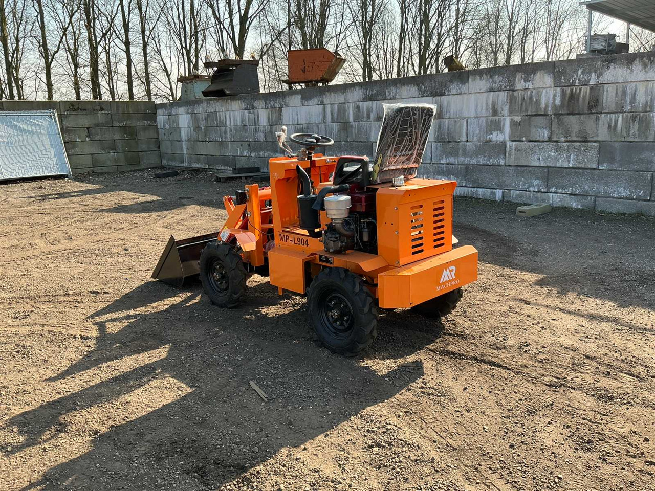 Machpro Mp-l904 - Utovarivač na kotačima: slika Machpro Mp-l904 - Utovarivač na kotačima Machpro Mp-l904 - Utovarivač na kotačima: slika Machpro Mp-l904 - Utovarivač na kotačima