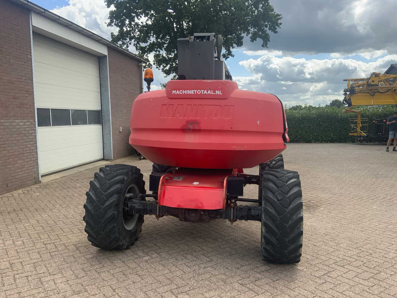 Manitou 200ATJ - Podizna platforma: slika Manitou 200ATJ - Podizna platforma Manitou 200ATJ - Podizna platforma: slika Manitou 200ATJ - Podizna platforma