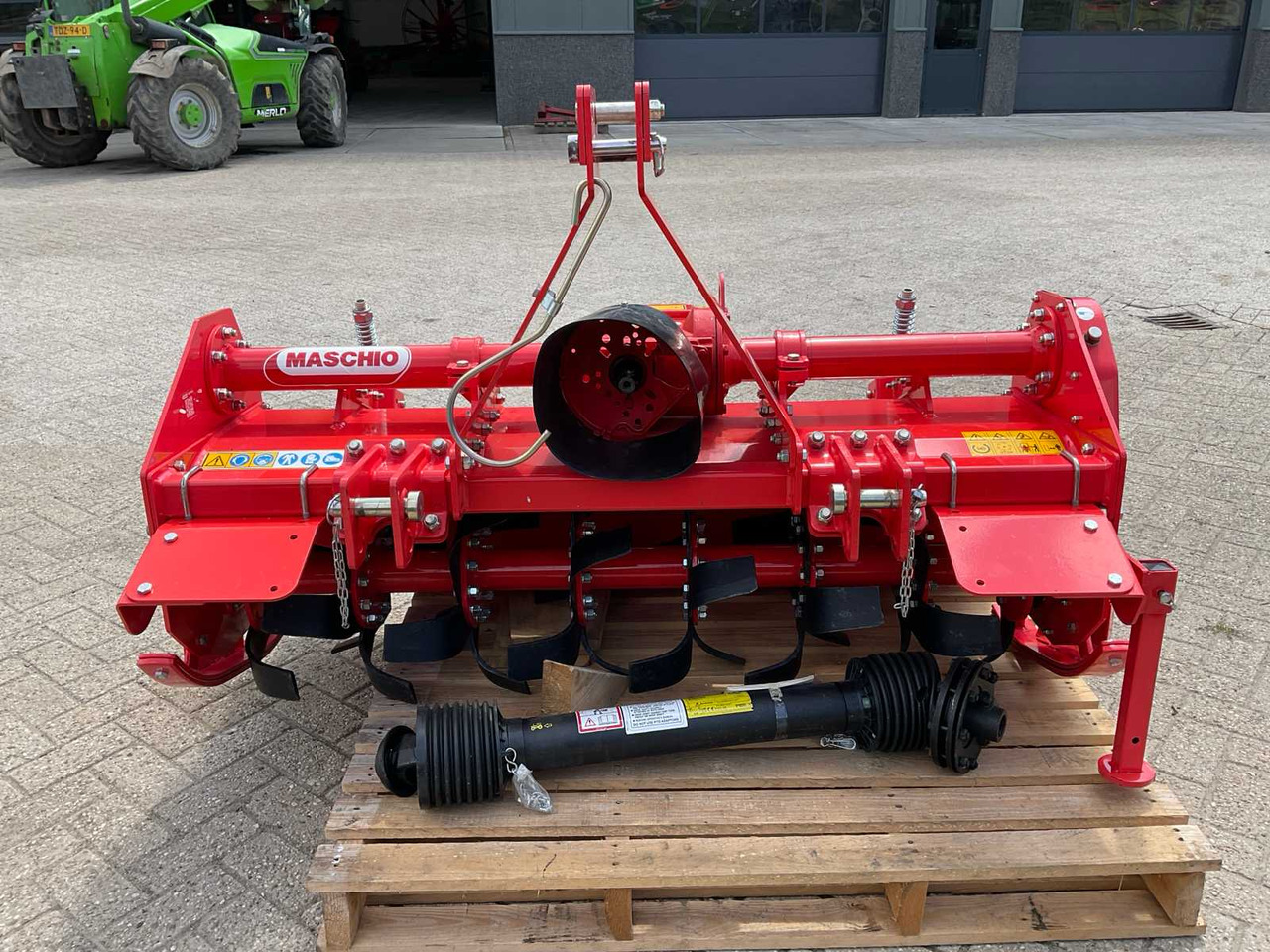 Maschio Fresa H145 - Traktorska freza: slika Maschio Fresa H145 - Traktorska freza Maschio Fresa H145 - Traktorska freza: slika Maschio Fresa H145 - Traktorska freza