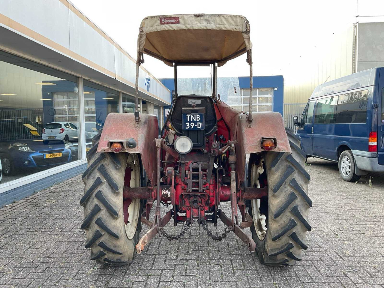 Mc Cormick D432 - Traktor: slika Mc Cormick D432 - Traktor Mc Cormick D432 - Traktor: slika Mc Cormick D432 - Traktor