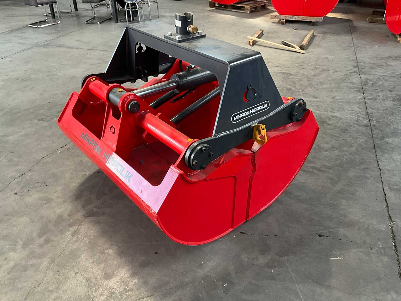 Mikron Hidrolik MHK-E120 Clamshell Bucket - Korpa za bager: slika Mikron Hidrolik MHK-E120 Clamshell Bucket - Korpa za bager Mikron Hidrolik MHK-E120 Clamshell Bucket - Korpa za bager: slika Mikron Hidrolik MHK-E120 Clamshell Bucket - Korpa za bager