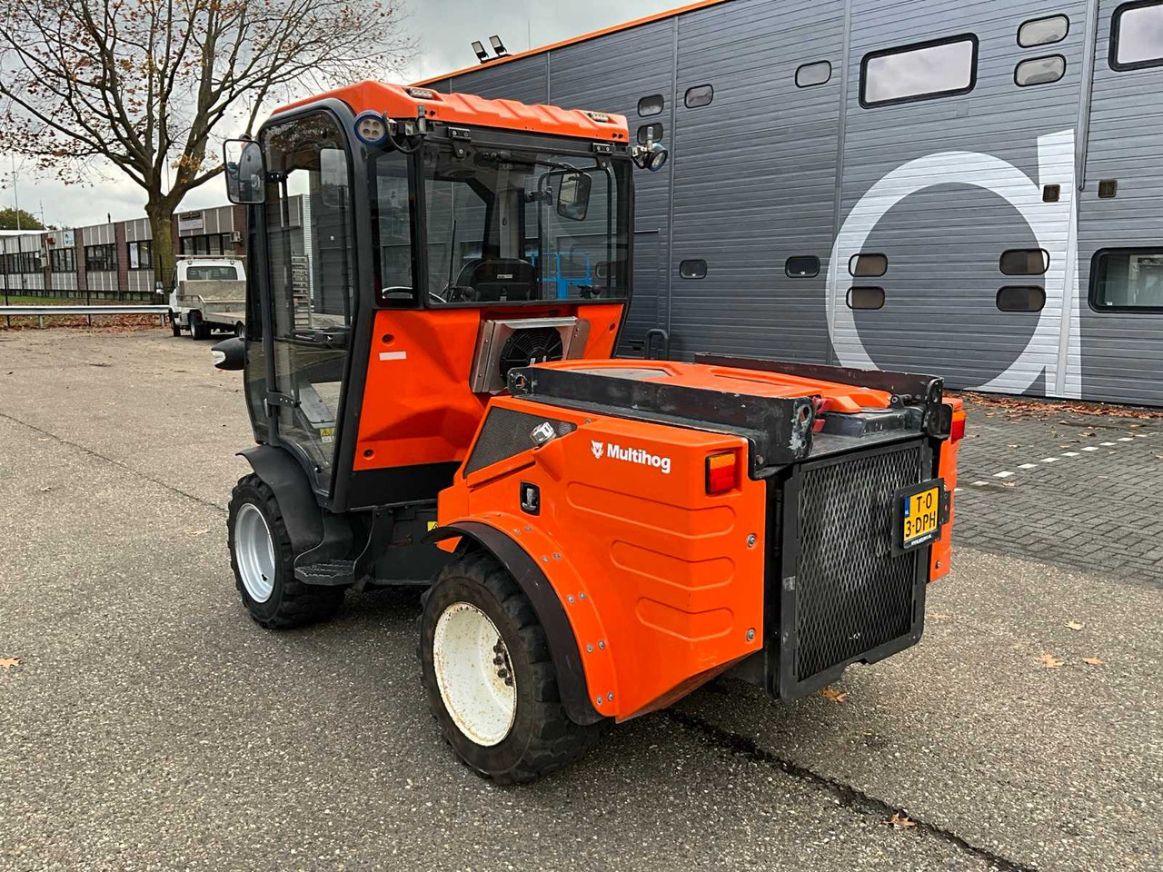 Multihog MH90 - Traktor: slika Multihog MH90 - Traktor Multihog MH90 - Traktor: slika Multihog MH90 - Traktor