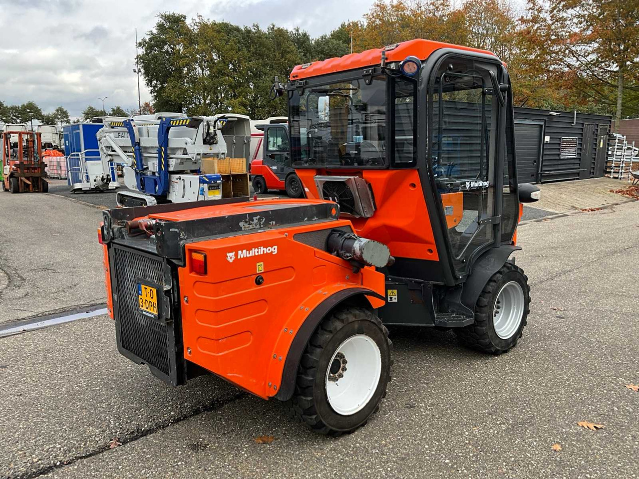 Multihog MH90 - Traktor: slika Multihog MH90 - Traktor Multihog MH90 - Traktor: slika Multihog MH90 - Traktor