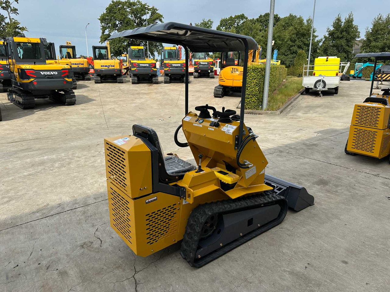 NEWRICK SI360 - Mini utovarivač: slika NEWRICK SI360 - Mini utovarivač NEWRICK SI360 - Mini utovarivač: slika NEWRICK SI360 - Mini utovarivač