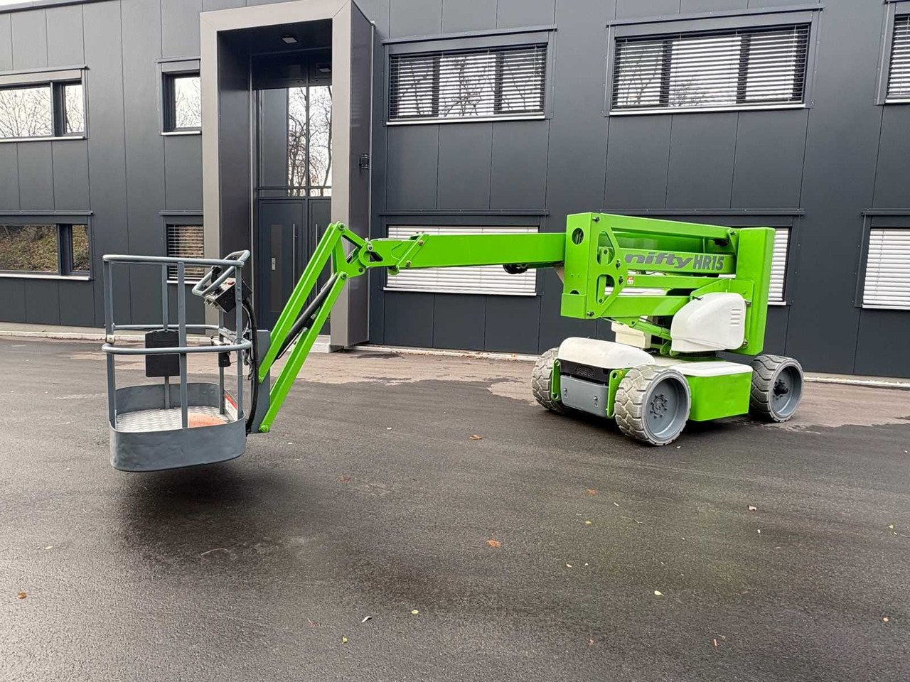 NIFTYLIFT HR15 NE - ARTICULATED TELESCOPIC BOOM LIFT (2008) - Podizna platforma: slika NIFTYLIFT HR15 NE - ARTICULATED TELESCOPIC BOOM LIFT (2008) - Podizna platforma NIFTYLIFT HR15 NE - ARTICULATED TELESCOPIC BOOM LIFT (2008) - Podizna platforma: slika NIFTYLIFT HR15 NE - ARTICULATED TELESCOPIC BOOM LIFT (2008) - Podizna platforma