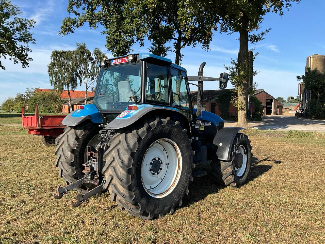 New Holland 8360 DT - Traktor: slika New Holland 8360 DT - Traktor New Holland 8360 DT - Traktor: slika New Holland 8360 DT - Traktor