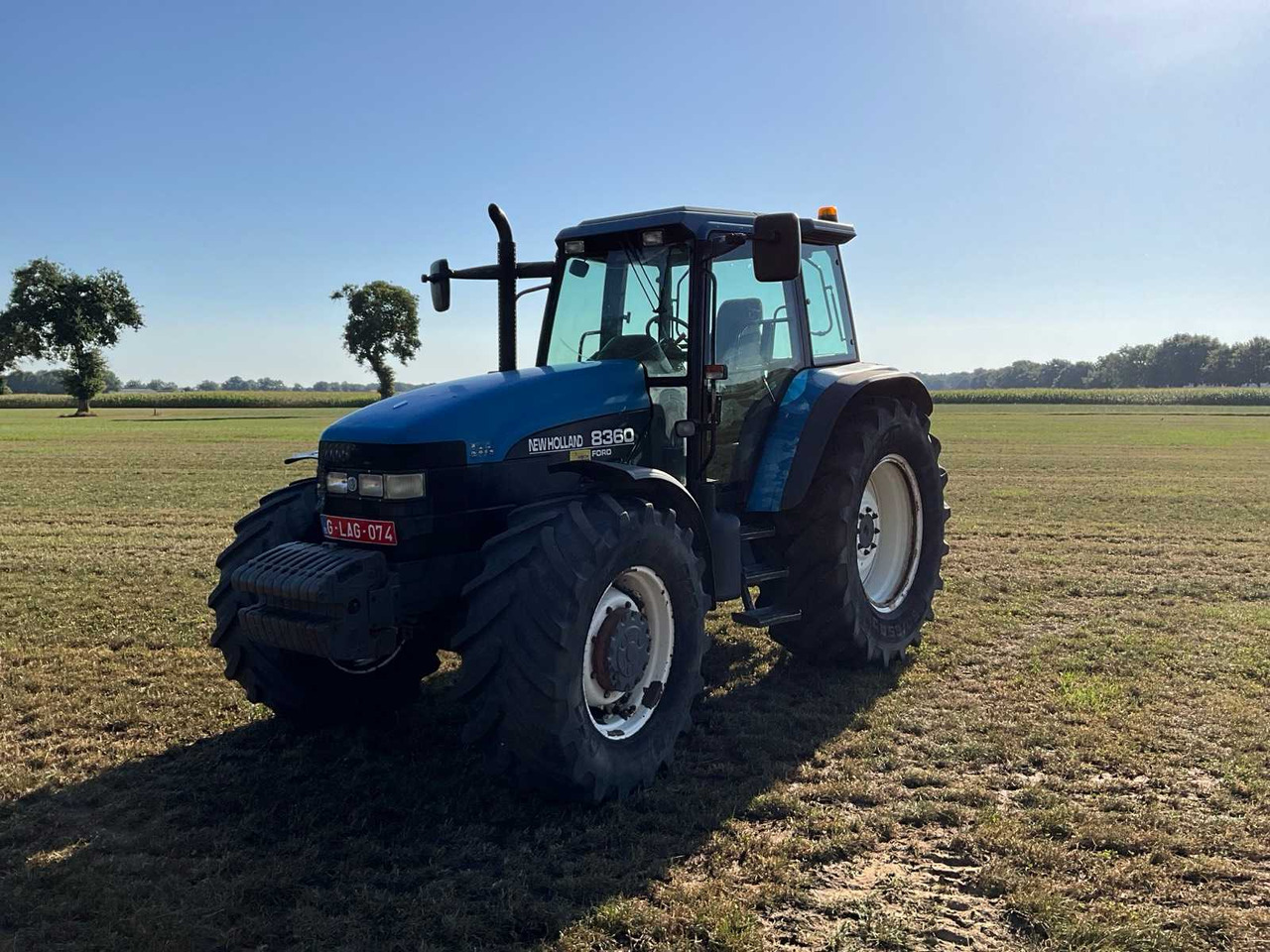 New Holland 8360 DT - Traktor: slika New Holland 8360 DT - Traktor New Holland 8360 DT - Traktor: slika New Holland 8360 DT - Traktor
