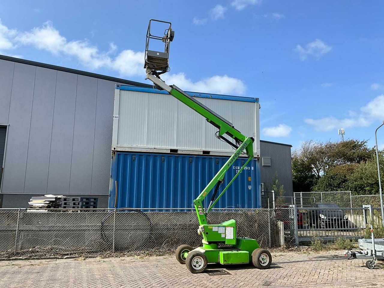 Niftylift HR12 NDE heightrider 12 - Podizna platforma: slika Niftylift HR12 NDE heightrider 12 - Podizna platforma Niftylift HR12 NDE heightrider 12 - Podizna platforma: slika Niftylift HR12 NDE heightrider 12 - Podizna platforma
