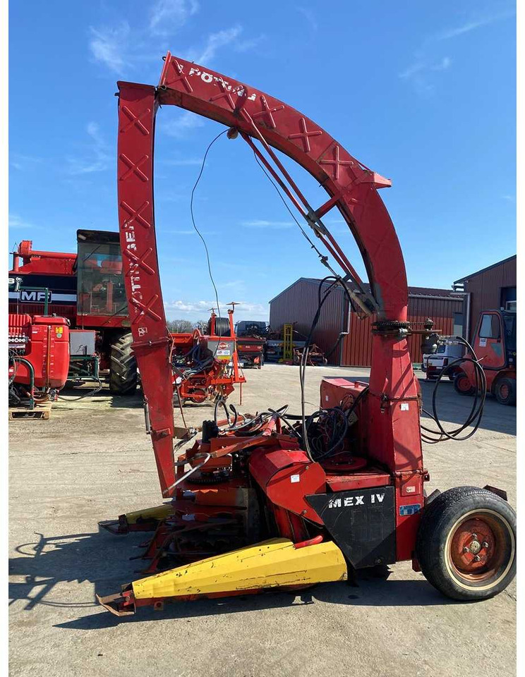 POTTINGER MH 421 TRAILED FORAGE HARVESTER FOR SEED MAIZE - Silažni kombajn: slika POTTINGER MH 421 TRAILED FORAGE HARVESTER FOR SEED MAIZE - Silažni kombajn POTTINGER MH 421 TRAILED FORAGE HARVESTER FOR SEED MAIZE - Silažni kombajn: slika POTTINGER MH 421 TRAILED FORAGE HARVESTER FOR SEED MAIZE - Silažni kombajn
