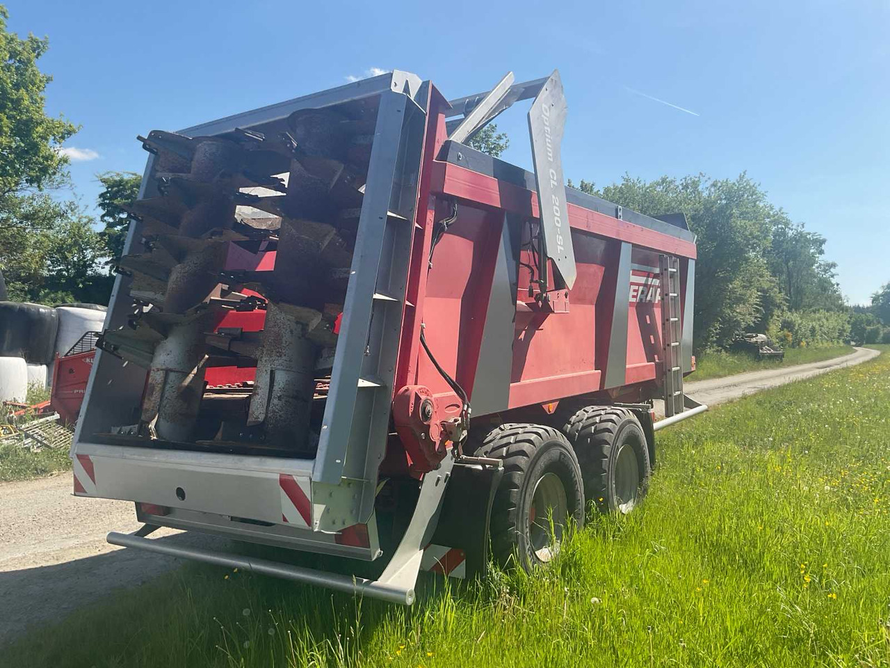 Perard CL200s - Rasipač stajskog gnoja: slika Perard CL200s - Rasipač stajskog gnoja Perard CL200s - Rasipač stajskog gnoja: slika Perard CL200s - Rasipač stajskog gnoja