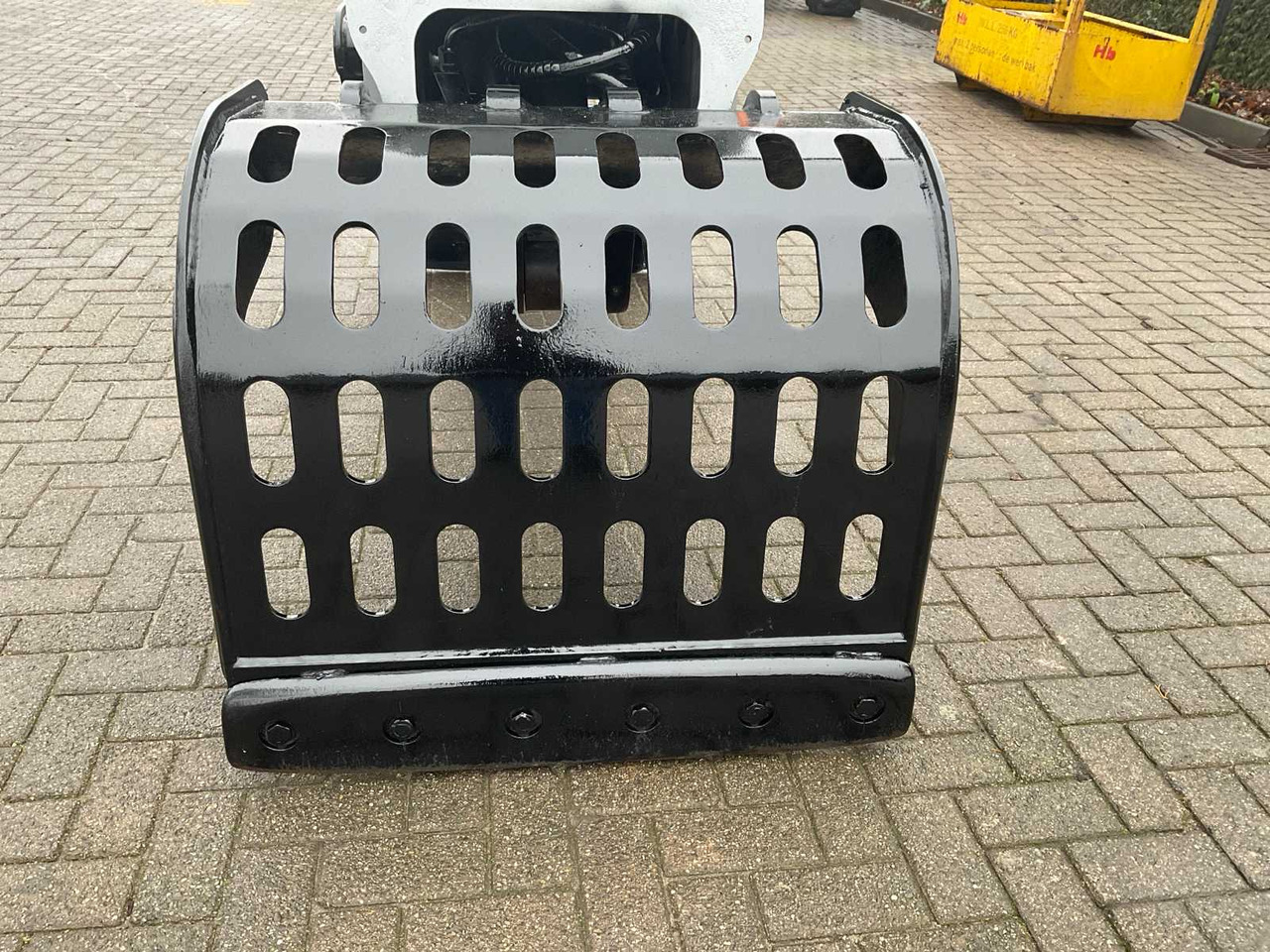 Pladdet PR64-700 - Korpa za bager: slika Pladdet PR64-700 - Korpa za bager Pladdet PR64-700 - Korpa za bager: slika Pladdet PR64-700 - Korpa za bager
