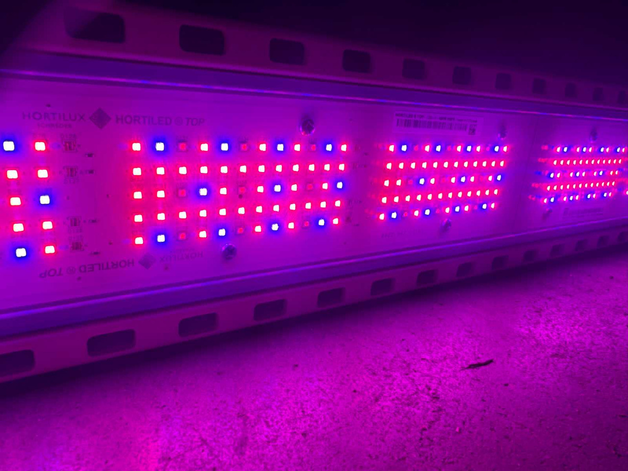 Hortilux HortiLed Top 120v19 - Poljoprivredni strojevi: slika Hortilux HortiLed Top 120v19 - Poljoprivredni strojevi Hortilux HortiLed Top 120v19 - Poljoprivredni strojevi: slika Hortilux HortiLed Top 120v19 - Poljoprivredni strojevi