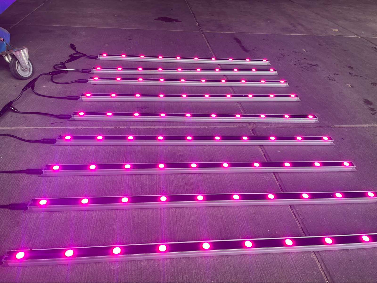Philips GP LED production DR/B 150 LB - Poljoprivredni strojevi: slika Philips GP LED production DR/B 150 LB - Poljoprivredni strojevi Philips GP LED production DR/B 150 LB - Poljoprivredni strojevi: slika Philips GP LED production DR/B 150 LB - Poljoprivredni strojevi