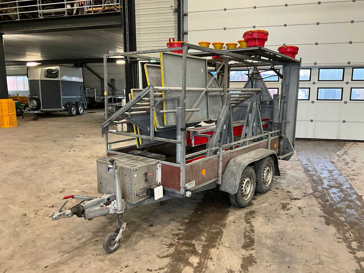 2000 ANSSEMS BS-2000 ARROW TRUCK TRAILER - Prikolica: slika 2000 ANSSEMS BS-2000 ARROW TRUCK TRAILER - Prikolica 2000 ANSSEMS BS-2000 ARROW TRUCK TRAILER - Prikolica: slika 2000 ANSSEMS BS-2000 ARROW TRUCK TRAILER - Prikolica