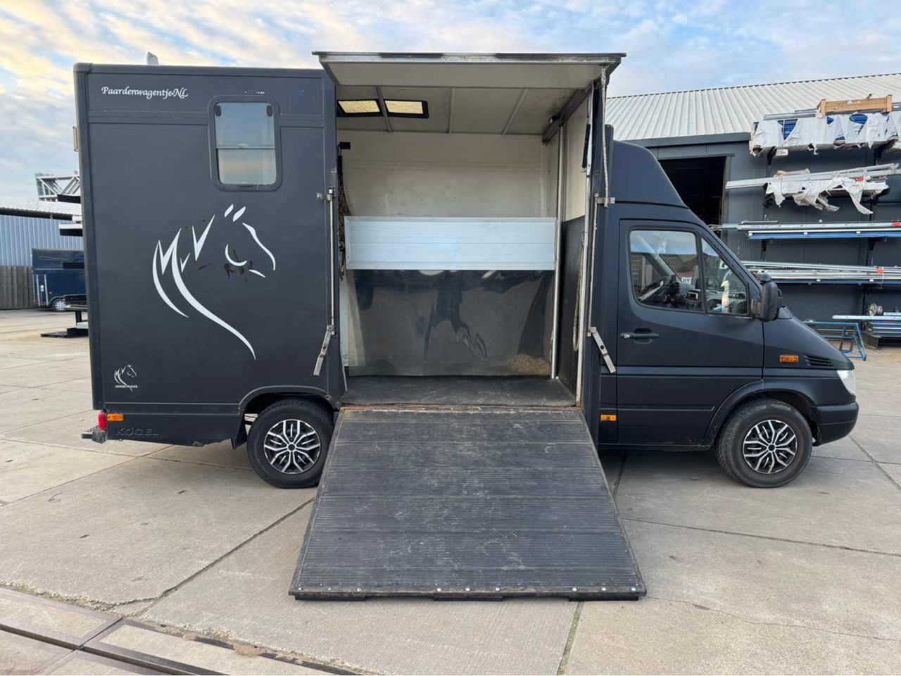 2002 MERCEDES-BENZ SPRINTER 903,6 P HORSE TRUCK - Prikolica: slika 2002 MERCEDES-BENZ SPRINTER 903,6 P HORSE TRUCK - Prikolica 2002 MERCEDES-BENZ SPRINTER 903,6 P HORSE TRUCK - Prikolica: slika 2002 MERCEDES-BENZ SPRINTER 903,6 P HORSE TRUCK - Prikolica