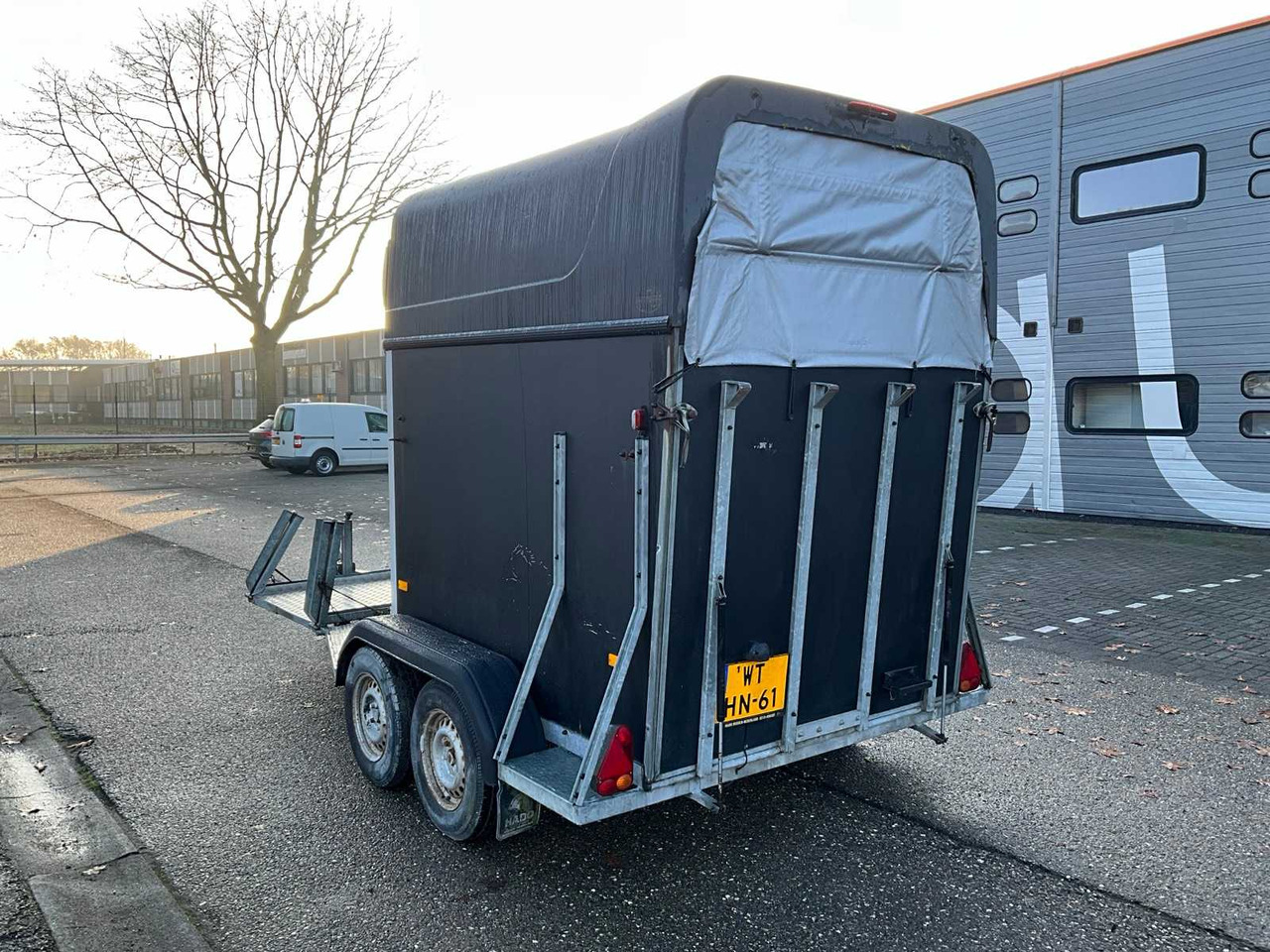 2006 HOTRARIJS PT-2600SS HORSE TRAILER WT-HN-61 - Prikolica: slika 2006 HOTRARIJS PT-2600SS HORSE TRAILER WT-HN-61 - Prikolica 2006 HOTRARIJS PT-2600SS HORSE TRAILER WT-HN-61 - Prikolica: slika 2006 HOTRARIJS PT-2600SS HORSE TRAILER WT-HN-61 - Prikolica