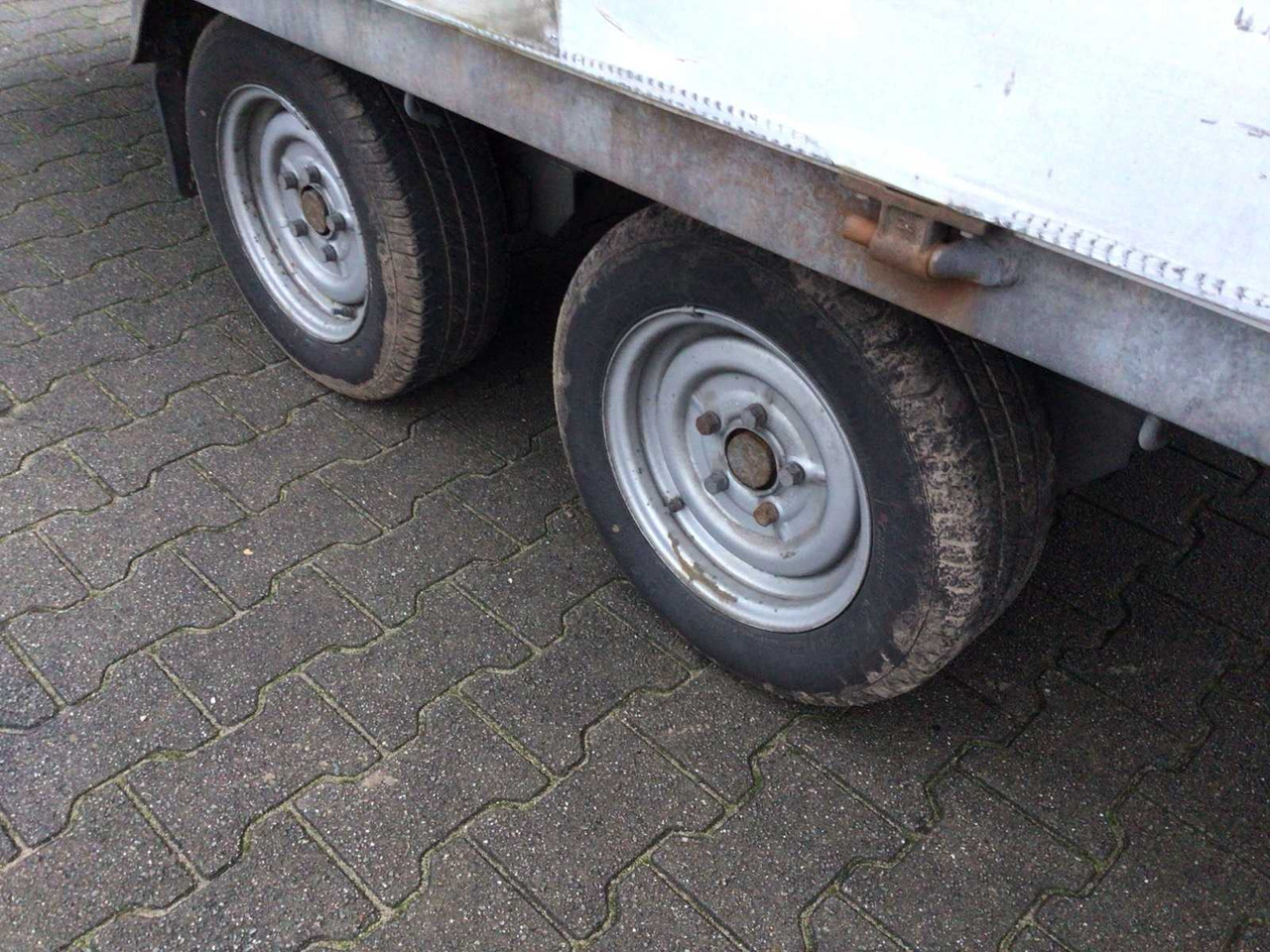 2006 TITAN JELSUM V TRAILER - Prikolica: slika 2006 TITAN JELSUM V TRAILER - Prikolica 2006 TITAN JELSUM V TRAILER - Prikolica: slika 2006 TITAN JELSUM V TRAILER - Prikolica