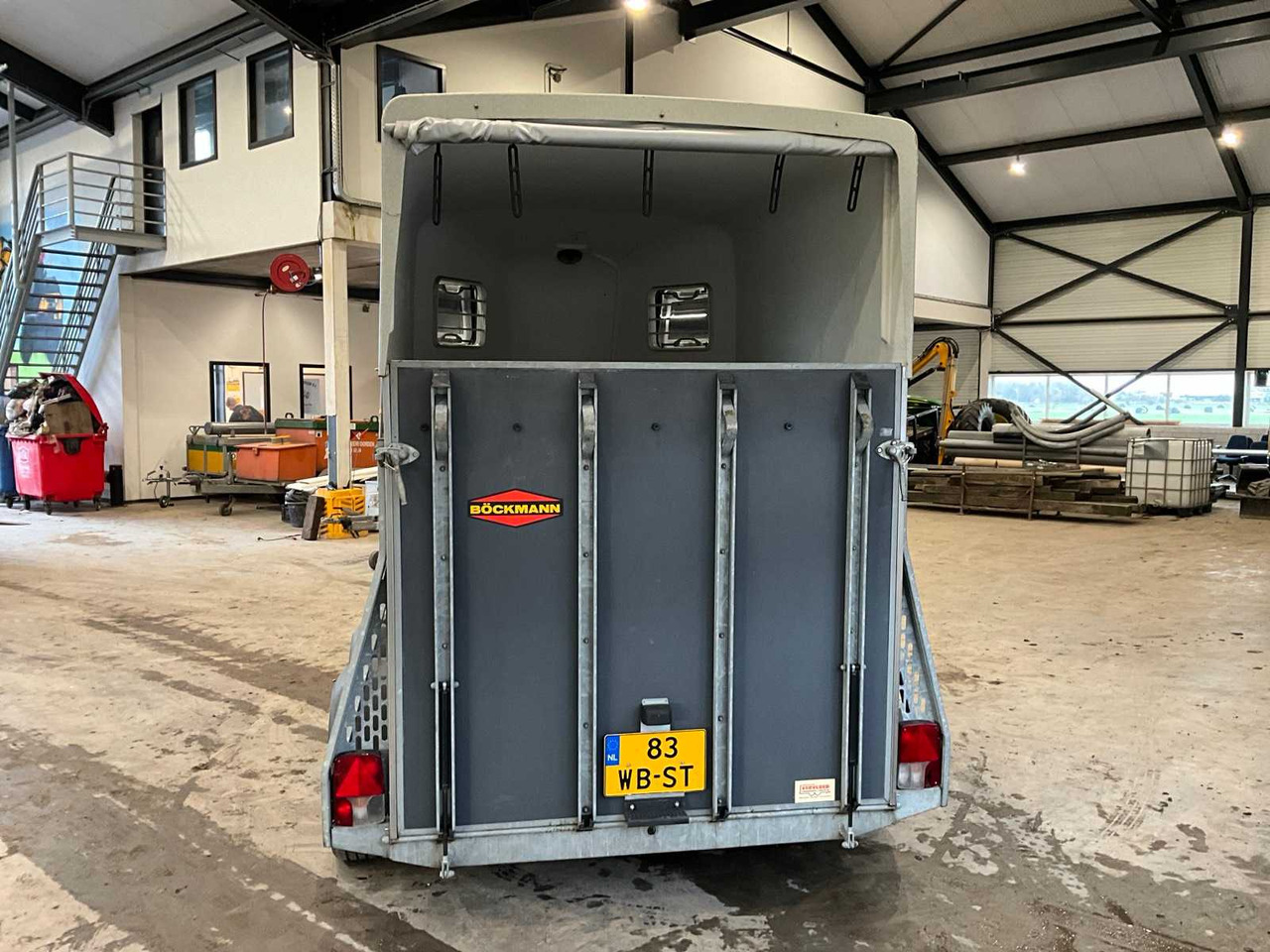 2008 BOECKMANN P10 HORSE TRAILER - Prikolica: slika 2008 BOECKMANN P10 HORSE TRAILER - Prikolica 2008 BOECKMANN P10 HORSE TRAILER - Prikolica: slika 2008 BOECKMANN P10 HORSE TRAILER - Prikolica