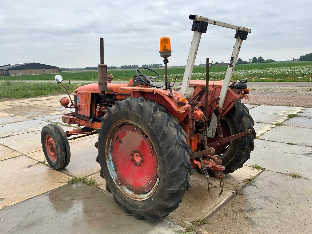 Renault n71 - Traktor: slika Renault n71 - Traktor Renault n71 - Traktor: slika Renault n71 - Traktor