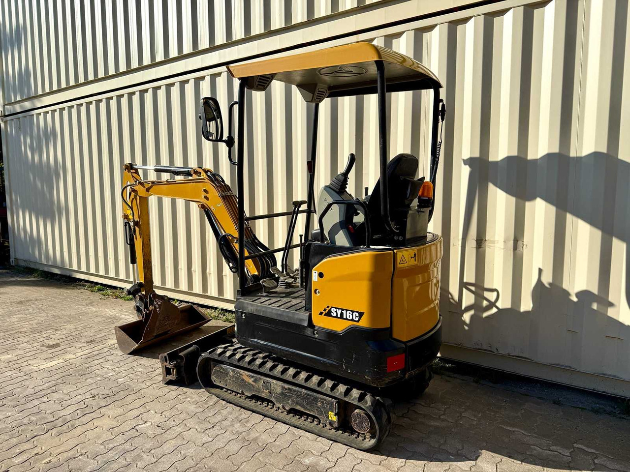 SANY - SY16C - 2022 - MINI EXCAVATORS - Mini bager: slika SANY - SY16C - 2022 - MINI EXCAVATORS - Mini bager SANY - SY16C - 2022 - MINI EXCAVATORS - Mini bager: slika SANY - SY16C - 2022 - MINI EXCAVATORS - Mini bager