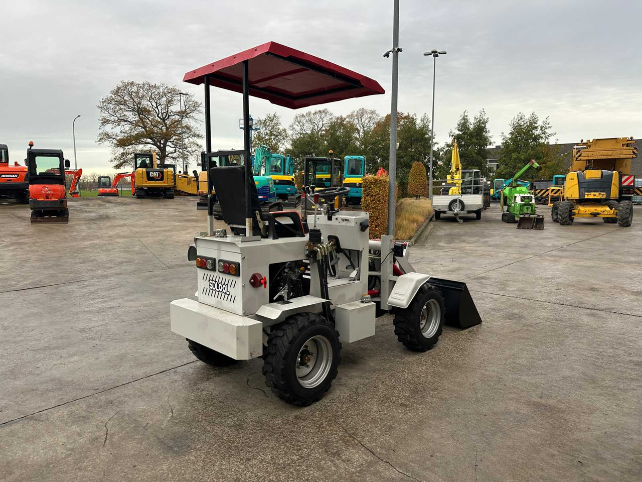 SDLOOL - 2025 - SL45 - MINI WHEEL LOADER - Utovarivač na kotačima: slika SDLOOL - 2025 - SL45 - MINI WHEEL LOADER - Utovarivač na kotačima SDLOOL - 2025 - SL45 - MINI WHEEL LOADER - Utovarivač na kotačima: slika SDLOOL - 2025 - SL45 - MINI WHEEL LOADER - Utovarivač na kotačima