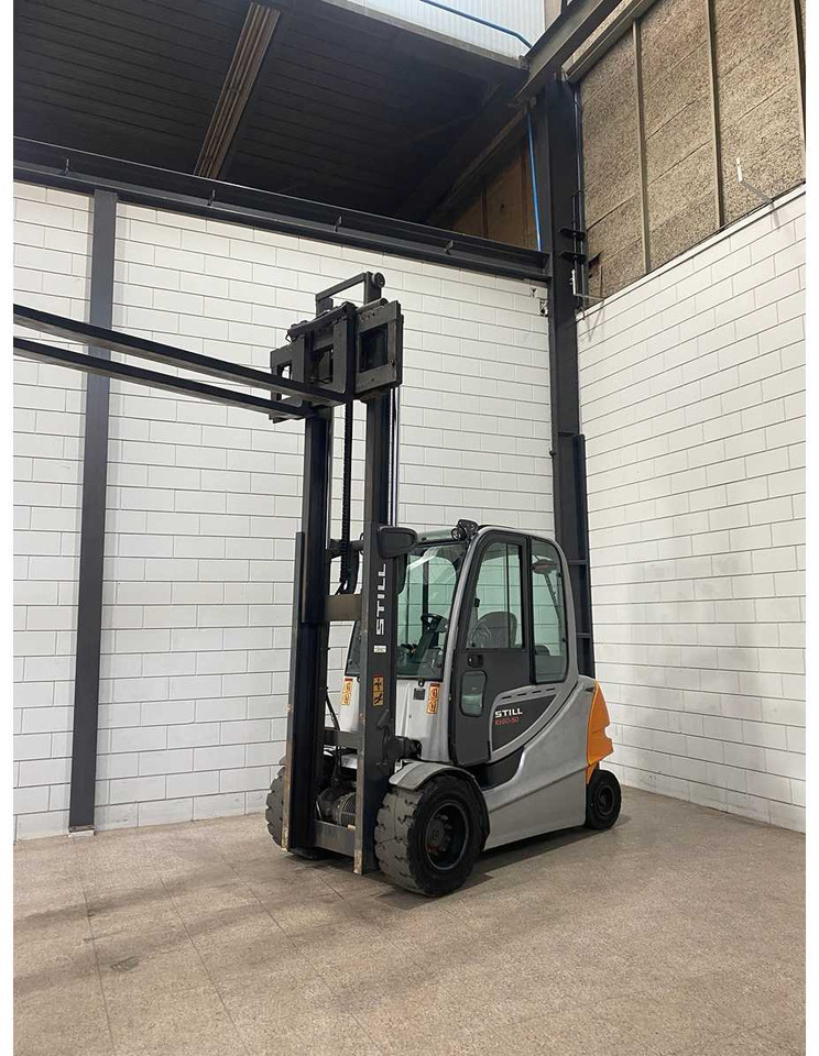 STILL - 2019 - RX60-50 - 5000KG LIFTING CAPACITY - FORKLIFT - SIDE-SHIFT - Viličar: slika STILL - 2019 - RX60-50 - 5000KG LIFTING CAPACITY - FORKLIFT - SIDE-SHIFT - Viličar STILL - 2019 - RX60-50 - 5000KG LIFTING CAPACITY - FORKLIFT - SIDE-SHIFT - Viličar: slika STILL - 2019 - RX60-50 - 5000KG LIFTING CAPACITY - FORKLIFT - SIDE-SHIFT - Viličar