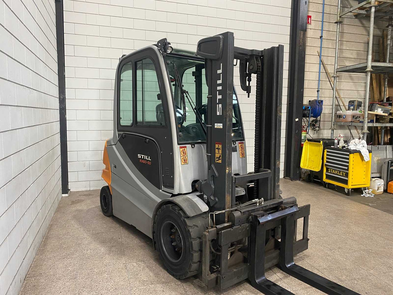 STILL - 2019 - RX60-50 - 5000KG LIFTING CAPACITY - FORKLIFT - SIDE-SHIFT - Viličar: slika STILL - 2019 - RX60-50 - 5000KG LIFTING CAPACITY - FORKLIFT - SIDE-SHIFT - Viličar STILL - 2019 - RX60-50 - 5000KG LIFTING CAPACITY - FORKLIFT - SIDE-SHIFT - Viličar: slika STILL - 2019 - RX60-50 - 5000KG LIFTING CAPACITY - FORKLIFT - SIDE-SHIFT - Viličar