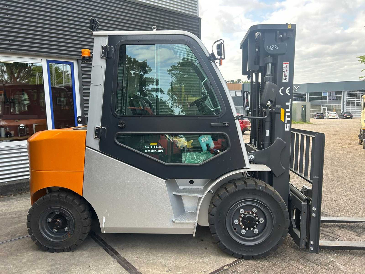 STILL - 2021 - RC42-40 - FORKLIFT TRUCK - Viličar: slika STILL - 2021 - RC42-40 - FORKLIFT TRUCK - Viličar STILL - 2021 - RC42-40 - FORKLIFT TRUCK - Viličar: slika STILL - 2021 - RC42-40 - FORKLIFT TRUCK - Viličar