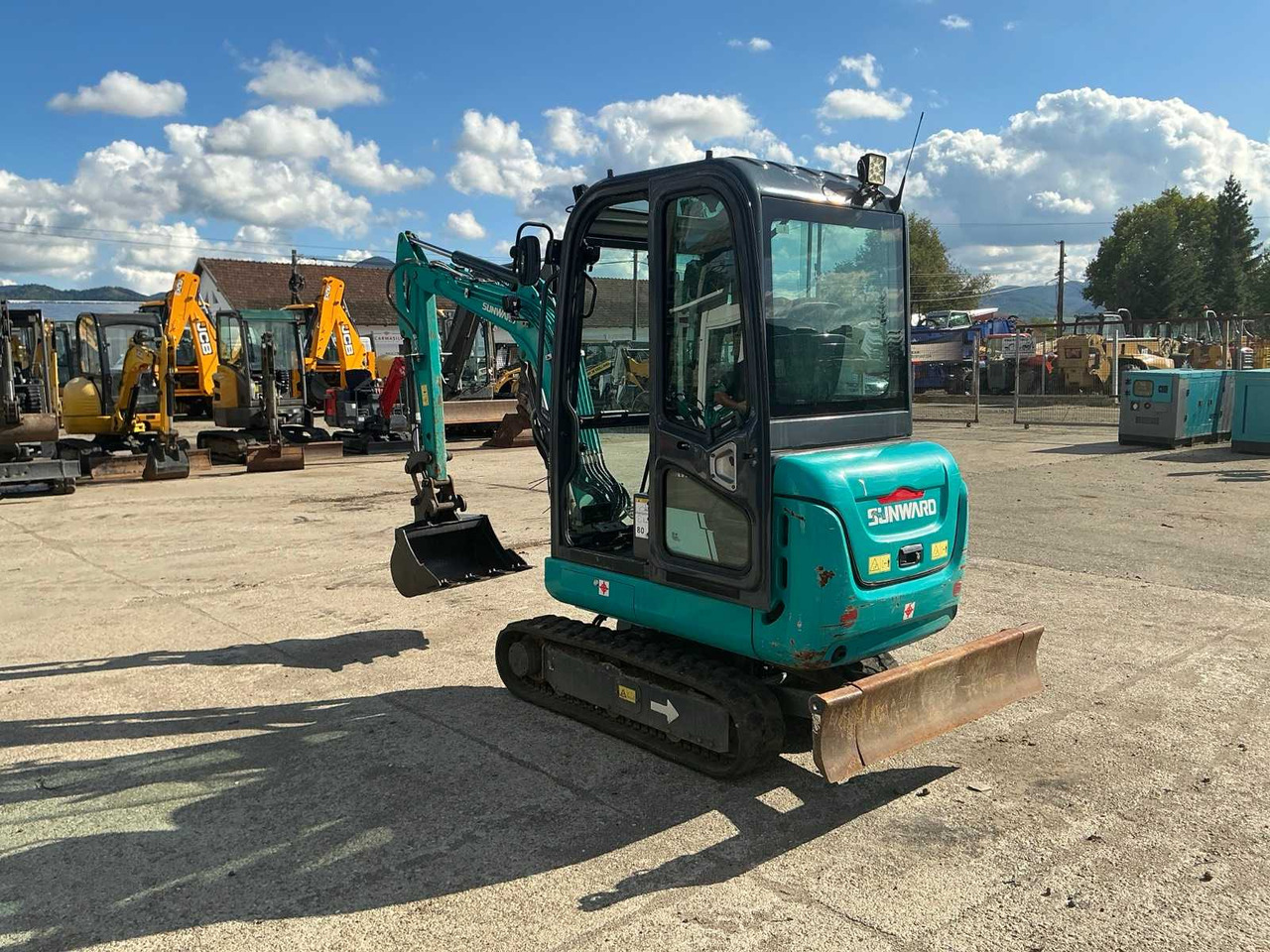 SUNWARD - SWE 20 F - MINI-EXCAVATOR - 2022 - Mini bager: slika SUNWARD - SWE 20 F - MINI-EXCAVATOR - 2022 - Mini bager SUNWARD - SWE 20 F - MINI-EXCAVATOR - 2022 - Mini bager: slika SUNWARD - SWE 20 F - MINI-EXCAVATOR - 2022 - Mini bager