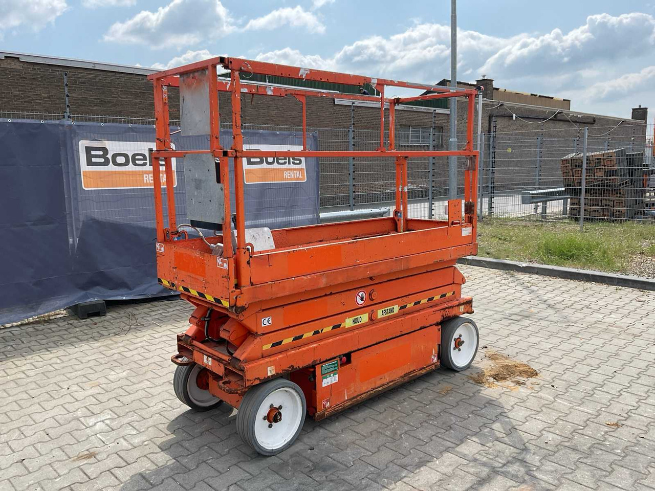 SkyJack SJ III 3220 - Podizna platforma: slika SkyJack SJ III 3220 - Podizna platforma SkyJack SJ III 3220 - Podizna platforma: slika SkyJack SJ III 3220 - Podizna platforma