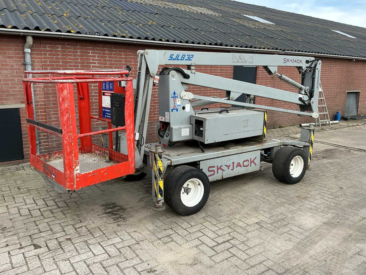 Skyjack 2002 SKYJACK SJLB32 ELECTRIC BOOM LIFT - Podizna platforma: slika Skyjack 2002 SKYJACK SJLB32 ELECTRIC BOOM LIFT - Podizna platforma Skyjack 2002 SKYJACK SJLB32 ELECTRIC BOOM LIFT - Podizna platforma: slika Skyjack 2002 SKYJACK SJLB32 ELECTRIC BOOM LIFT - Podizna platforma