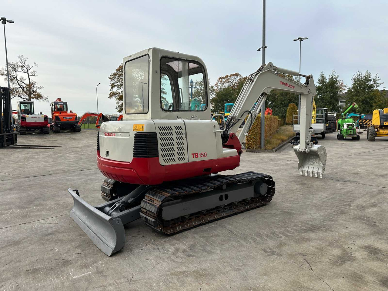 TAKEUCHI - - TB150C - MIDI EXCAVATOR - Bager: slika TAKEUCHI - - TB150C - MIDI EXCAVATOR - Bager TAKEUCHI - - TB150C - MIDI EXCAVATOR - Bager: slika TAKEUCHI - - TB150C - MIDI EXCAVATOR - Bager
