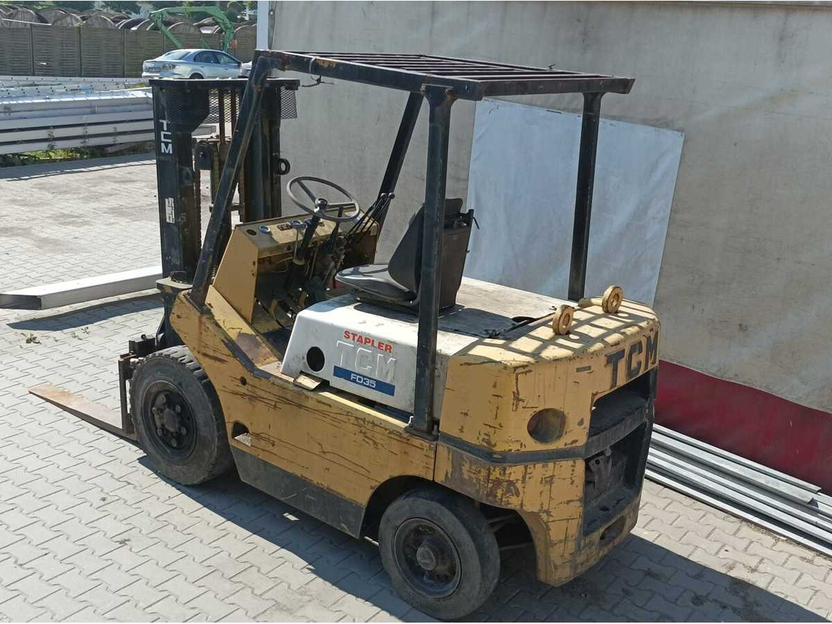 TCM FD35Z3 FORKLIFT TRUCKS - Viličar: slika TCM FD35Z3 FORKLIFT TRUCKS - Viličar TCM FD35Z3 FORKLIFT TRUCKS - Viličar: slika TCM FD35Z3 FORKLIFT TRUCKS - Viličar