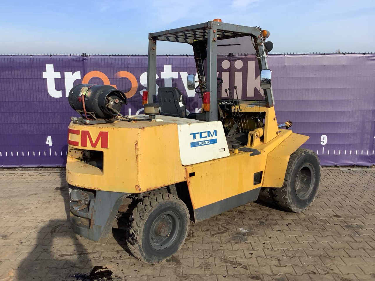 TCM - FG35 - FORKLIFT - Viličar: slika TCM - FG35 - FORKLIFT - Viličar TCM - FG35 - FORKLIFT - Viličar: slika TCM - FG35 - FORKLIFT - Viličar