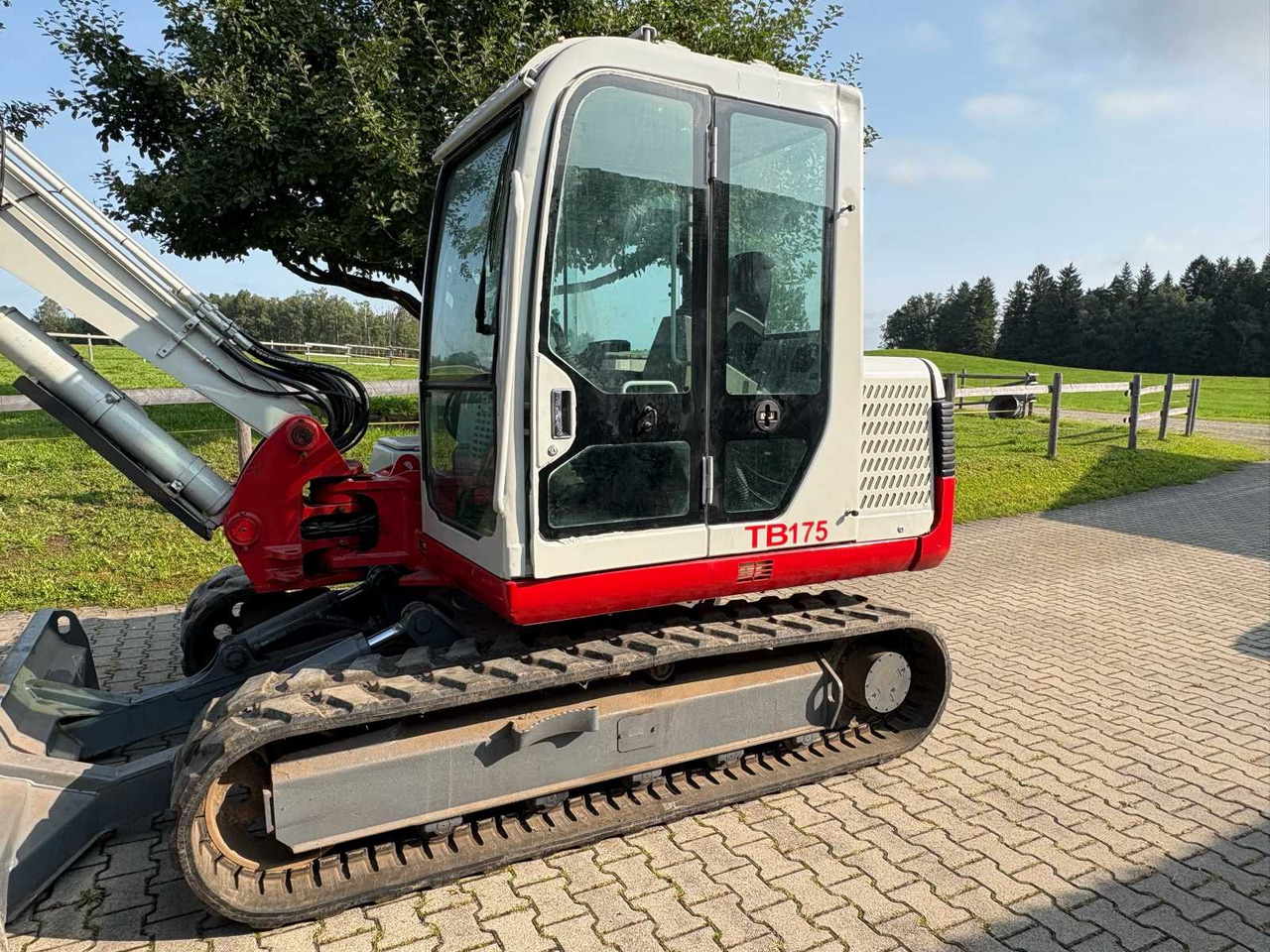 Takeuchi TB 175 CV - Bager gusjeničar: slika Takeuchi TB 175 CV - Bager gusjeničar Takeuchi TB 175 CV - Bager gusjeničar: slika Takeuchi TB 175 CV - Bager gusjeničar