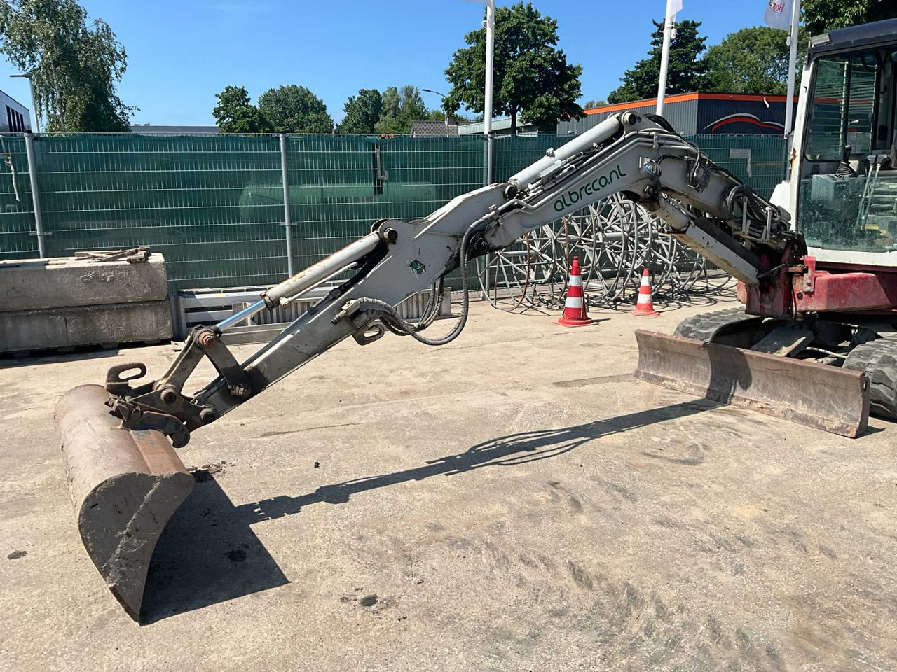 Takeuchi TB138FR - Mini bager: slika Takeuchi TB138FR - Mini bager Takeuchi TB138FR - Mini bager: slika Takeuchi TB138FR - Mini bager