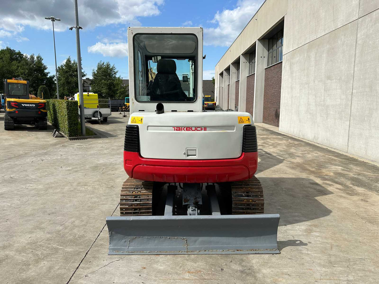 Takeuchi TB150C - Bager gusjeničar: slika Takeuchi TB150C - Bager gusjeničar Takeuchi TB150C - Bager gusjeničar: slika Takeuchi TB150C - Bager gusjeničar