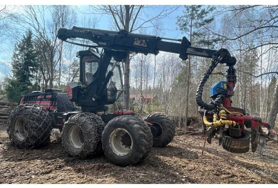 VALMET - 911 - HARVESTER - 1998 - Kombajn za žetvu: slika VALMET - 911 - HARVESTER - 1998 - Kombajn za žetvu VALMET - 911 - HARVESTER - 1998 - Kombajn za žetvu: slika VALMET - 911 - HARVESTER - 1998 - Kombajn za žetvu