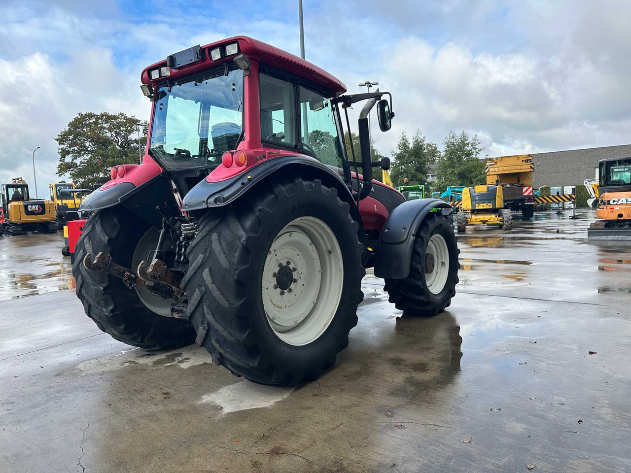 VALTRA - T150 - ALL-WHEEL DRIVE AGRICULTURAL TRACTOR - Traktor: slika VALTRA - T150 - ALL-WHEEL DRIVE AGRICULTURAL TRACTOR - Traktor VALTRA - T150 - ALL-WHEEL DRIVE AGRICULTURAL TRACTOR - Traktor: slika VALTRA - T150 - ALL-WHEEL DRIVE AGRICULTURAL TRACTOR - Traktor