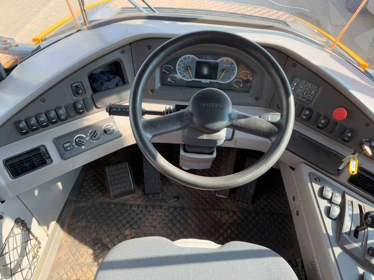 Mini istovarivač VOLVO - 2021 - A25G - DUMPER: slika Mini istovarivač VOLVO - 2021 - A25G - DUMPER