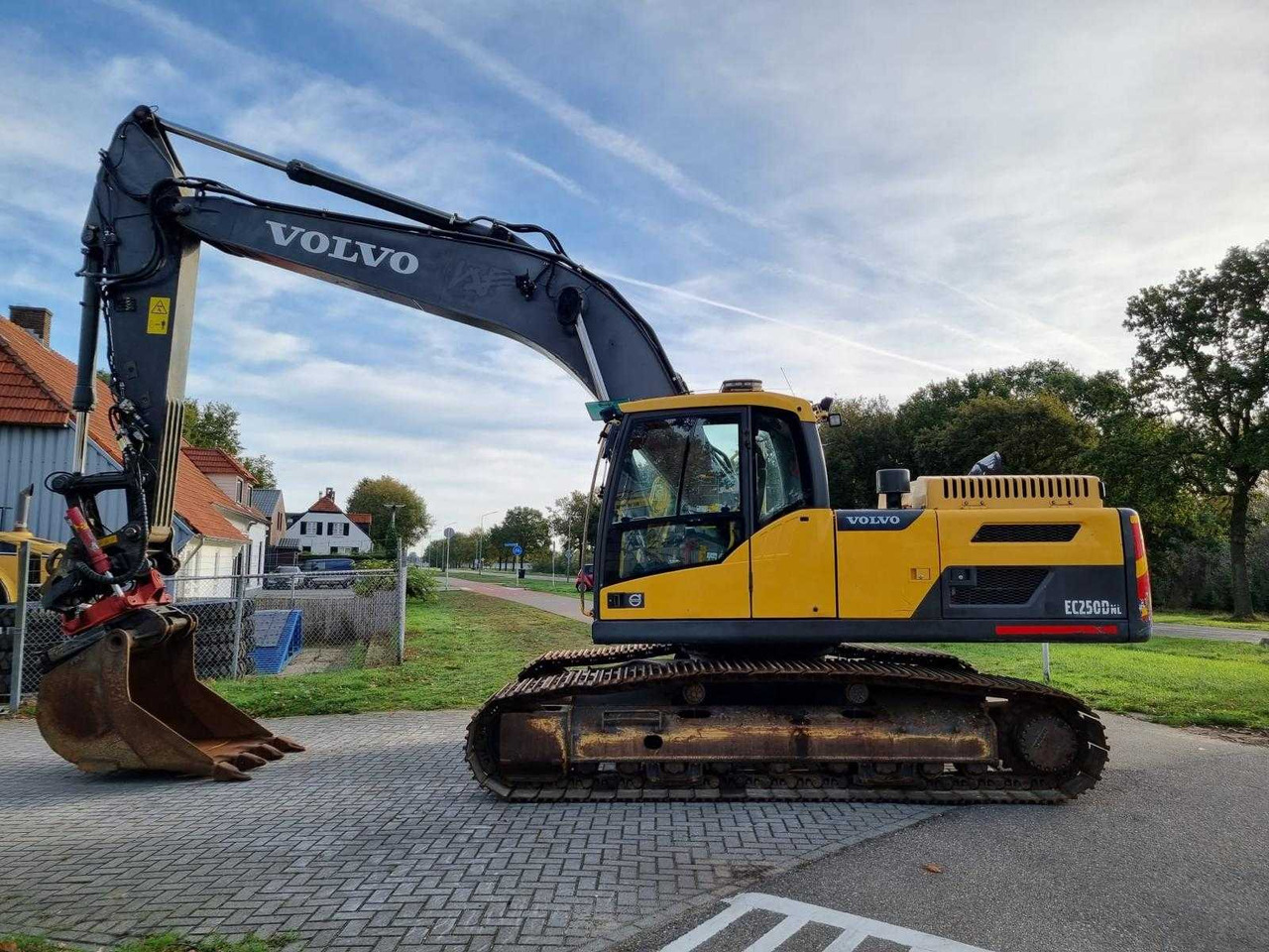 VOLVO EC250DNL - Bager gusjeničar: slika VOLVO EC250DNL - Bager gusjeničar VOLVO EC250DNL - Bager gusjeničar: slika VOLVO EC250DNL - Bager gusjeničar