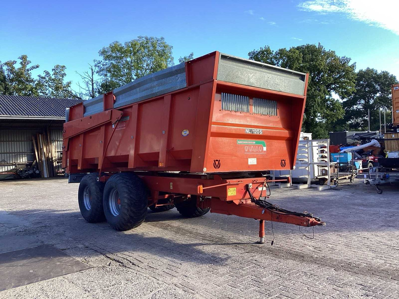 Vaia NL120-S - Nagibna prikolica za poljoprivredna gospodarstva/ Istovarivač: slika Vaia NL120-S - Nagibna prikolica za poljoprivredna gospodarstva/ Istovarivač Vaia NL120-S - Nagibna prikolica za poljoprivredna gospodarstva/ Istovarivač: slika Vaia NL120-S - Nagibna prikolica za poljoprivredna gospodarstva/ Istovarivač