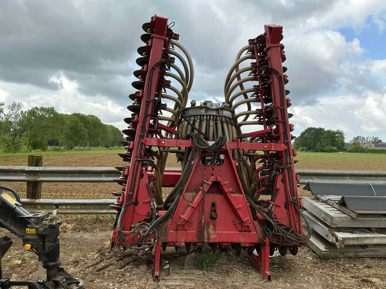 Vogelsang VX4850 Exacta87 - Oprema za gnojenje: slika Vogelsang VX4850 Exacta87 - Oprema za gnojenje Vogelsang VX4850 Exacta87 - Oprema za gnojenje: slika Vogelsang VX4850 Exacta87 - Oprema za gnojenje